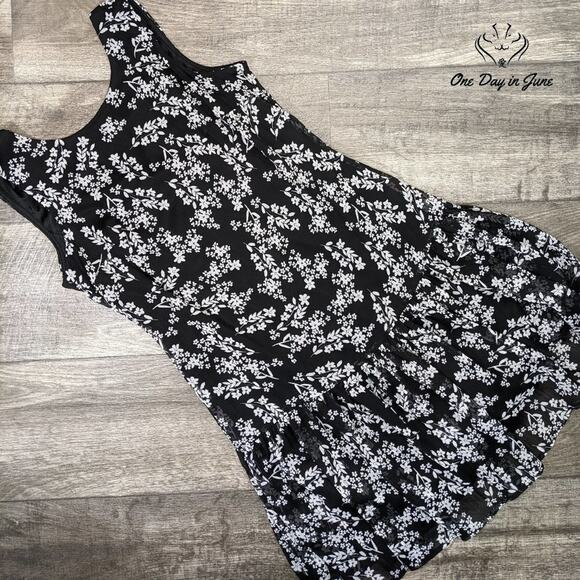 Calvin Klein High Neck Zip Back Floral Mini Dress Size 8 - Picture 1 of 5
